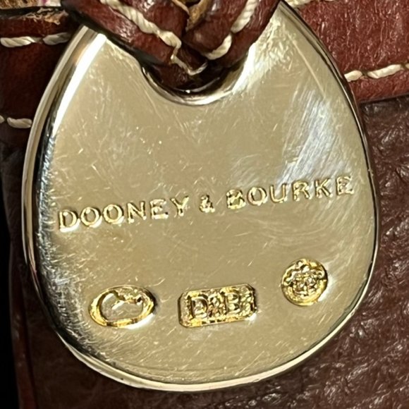 DOONEY & BOURKE Brown Pebble Leather Crossbody Bag - Picture 5 of 16